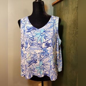 Women's Escape Blue Floral V-Neck Sleeveless Tank